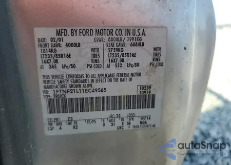 2001 Ford F250 Super Duty from USA, damaged, VIN 1FTNF21L11EC49565